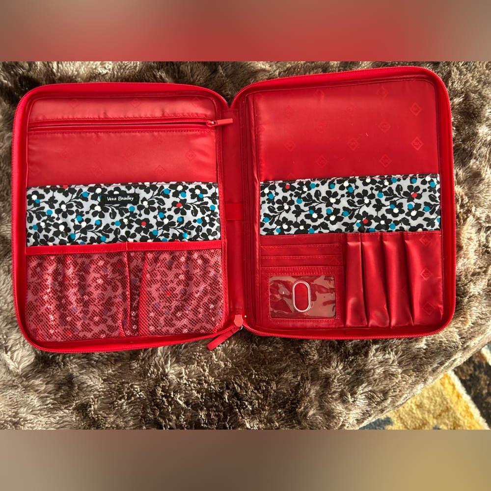 Vera Bradley Quilted Red Organizer - Picture 2 of 5
